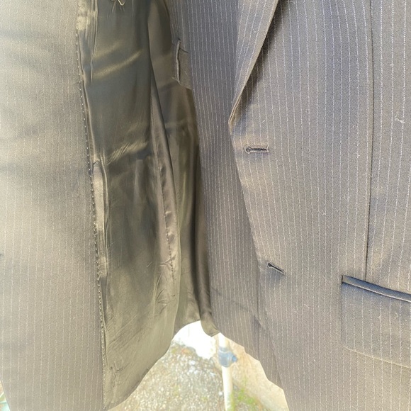 NW John Varvatos πΊπΈ π― Worsted Wool Suit, Sz 38R/31x32 - Picture 9 of 17